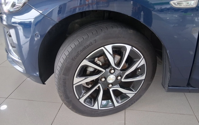 imagem-https://www.socarrao.com.br/sc-vehicle-images-prod/4341067/1791870848640-1_043833.jpg