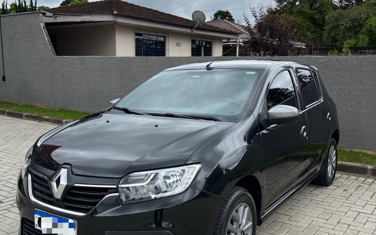 Renault Sandero 2022 Preto — foto 1 de 3