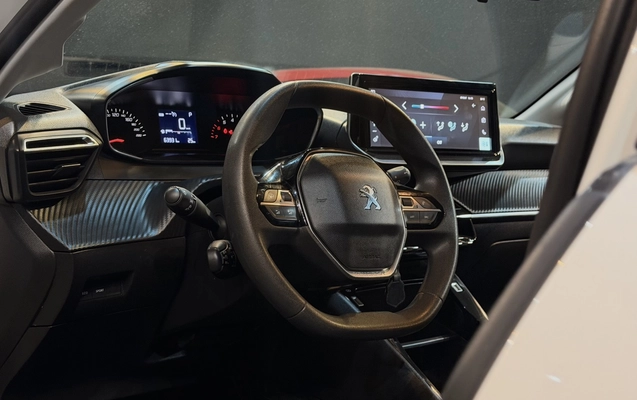 imagem-https://www.socarrao.com.br/sc-vehicle-images-prod/4341464/1791891755006-1_083102.jpg