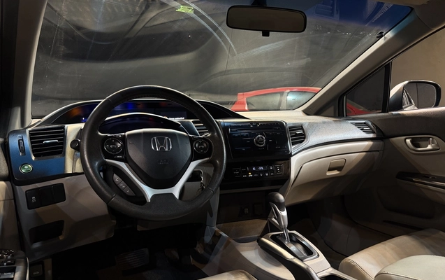 imagem-https://www.socarrao.com.br/sc-vehicle-images-prod/4341467/1791891895210-1_083413.jpg
