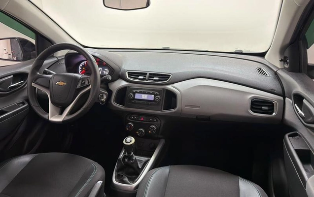 imagem-https://www.socarrao.com.br/sc-vehicle-images-prod/4341473/1792765471016-8563994_15_B_caff190e1d.jpeg
