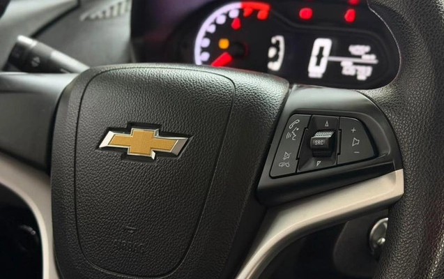 imagem-https://www.socarrao.com.br/sc-vehicle-images-prod/4341473/1792765471202-8563994_18_B_e652232a5e.jpeg