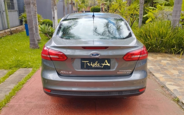 imagem-https://www.socarrao.com.br/sc-vehicle-images-prod/4341635/1791895524779-Fx6Q50ttdjLit2Xpf6TjO69L21jMxM9Y.jpg