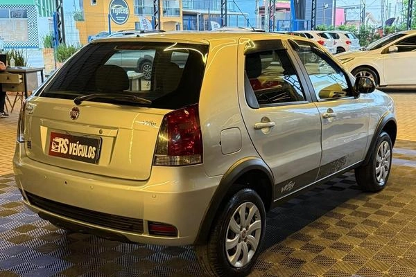 imagem-https://www.socarrao.com.br/sc-vehicle-images-prod/4341663/1791895289159-8525296_3_B_228fce2b35.jpeg