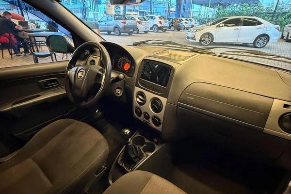 imagem-https://www.socarrao.com.br/sc-vehicle-images-prod/4341663/1791895289165-8525296_6_B_e168196648.jpeg