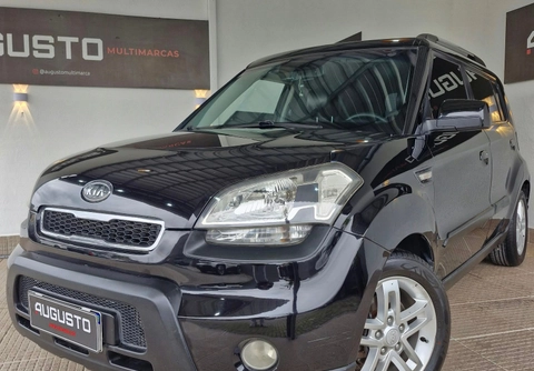Kia SOUL 2011 Preto — foto 1 de 3