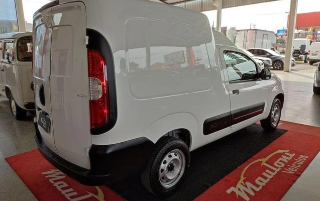 imagem-https://www.socarrao.com.br/sc-vehicle-images-prod/4341787/1791896720842-8564290_5_B_70d4a688e2.jpeg