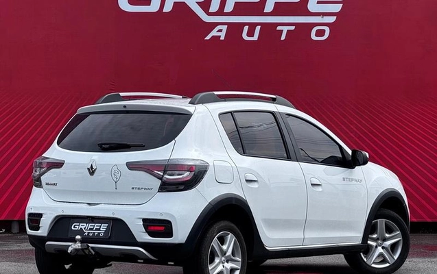 imagem-https://www.socarrao.com.br/sc-vehicle-images-prod/4341857/1791896553871-8553614_3_B_7421c7a9a0.jpeg