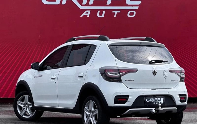 imagem-https://www.socarrao.com.br/sc-vehicle-images-prod/4341857/1791896553875-8553614_5_B_576d06e76c.jpeg