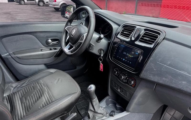 imagem-https://www.socarrao.com.br/sc-vehicle-images-prod/4341857/1791896553876-8553614_6_B_cb63ad2b65.jpeg