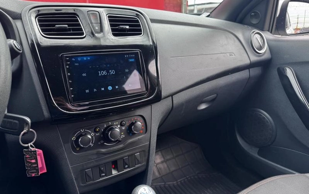 imagem-https://www.socarrao.com.br/sc-vehicle-images-prod/4341857/1791896553884-8553614_10_B_e23a20deae.jpeg