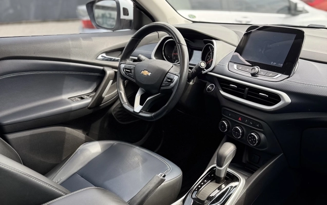 imagem-https://www.socarrao.com.br/sc-vehicle-images-prod/4341895/1791896866432-2_103914.jpg