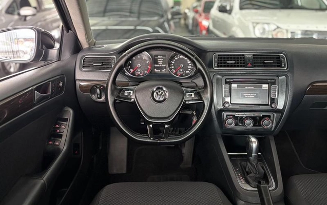 imagem-https://www.socarrao.com.br/sc-vehicle-images-prod/4341910/1792612724042-8562563_0_B_b68c72c82a.jpeg