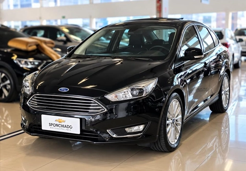 Ford Focus 2016 Preto — foto 1 de 3