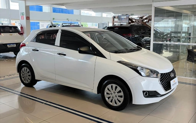 imagem-https://www.socarrao.com.br/sc-vehicle-images-prod/4341998/1792509236711-6c94c89a-84a4-4aa1-af1f-f7ae4327170120261006130346.jpeg