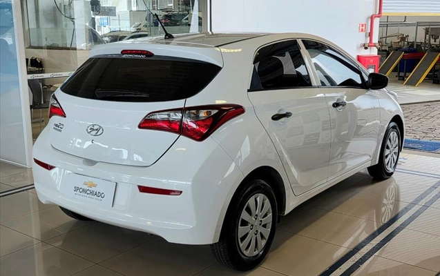 imagem-https://www.socarrao.com.br/sc-vehicle-images-prod/4341998/1792509236712-1f23c616-dba3-478f-adeb-371e869451cb20261006130346.jpeg