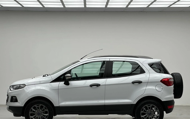 imagem-https://www.socarrao.com.br/sc-vehicle-images-prod/4342010/1791897402769-ae84bcf3de094c0db9d82a0df161eee1_1791897314177.jpg