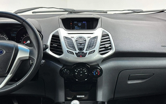imagem-https://www.socarrao.com.br/sc-vehicle-images-prod/4342010/1791897402784-fcbab93d7ebe46bf96700f505bbd62d5_1791897322486.jpg