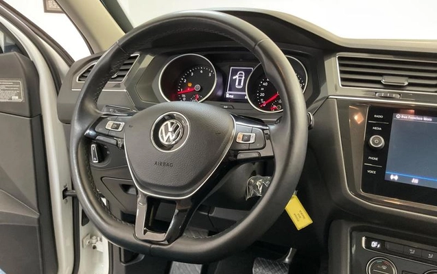 imagem-https://www.socarrao.com.br/sc-vehicle-images-prod/4342191/1791898654927-8441660_11_B_3f87ac269e.jpeg
