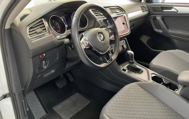 imagem-https://www.socarrao.com.br/sc-vehicle-images-prod/4342191/1791898654928-8441660_13_B_aa1561b17f.jpeg