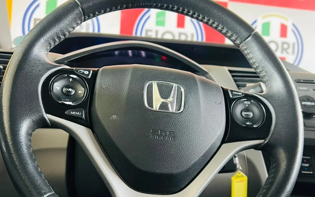 imagem-https://www.socarrao.com.br/sc-vehicle-images-prod/4342208/1791898896823-0c450ded-ebd9-4187-8537-04f2af0eafc1.jpg