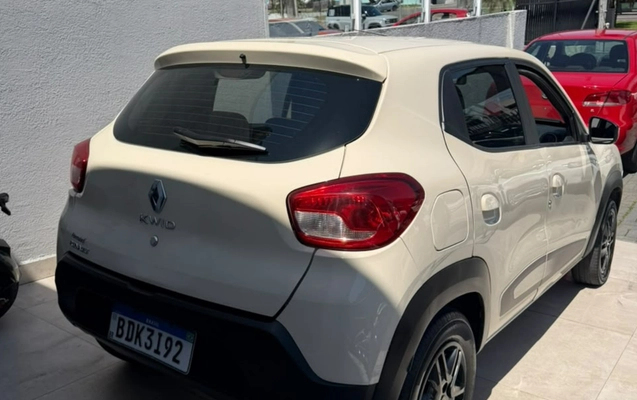 imagem-https://www.socarrao.com.br/sc-vehicle-images-prod/4342293/1791899461723-V2hhdHNBcHAgSW1hZ2UgMjAyNi0xMC0wOCBhdCAxMS4wNC4yOSAoMykuanBlZw.jpeg