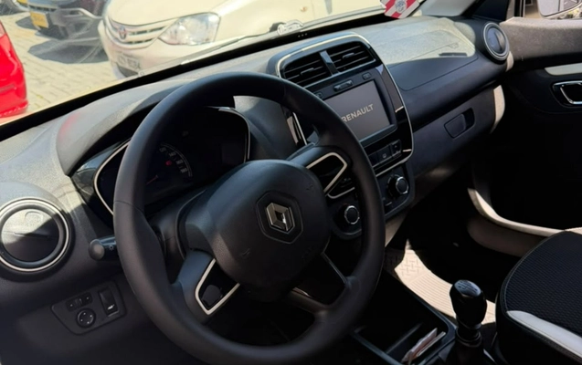 imagem-https://www.socarrao.com.br/sc-vehicle-images-prod/4342293/1791899462609-V2hhdHNBcHAgSW1hZ2UgMjAyNi0xMC0wOCBhdCAxMS4wNC4yOCAoNCkuanBlZw.jpeg