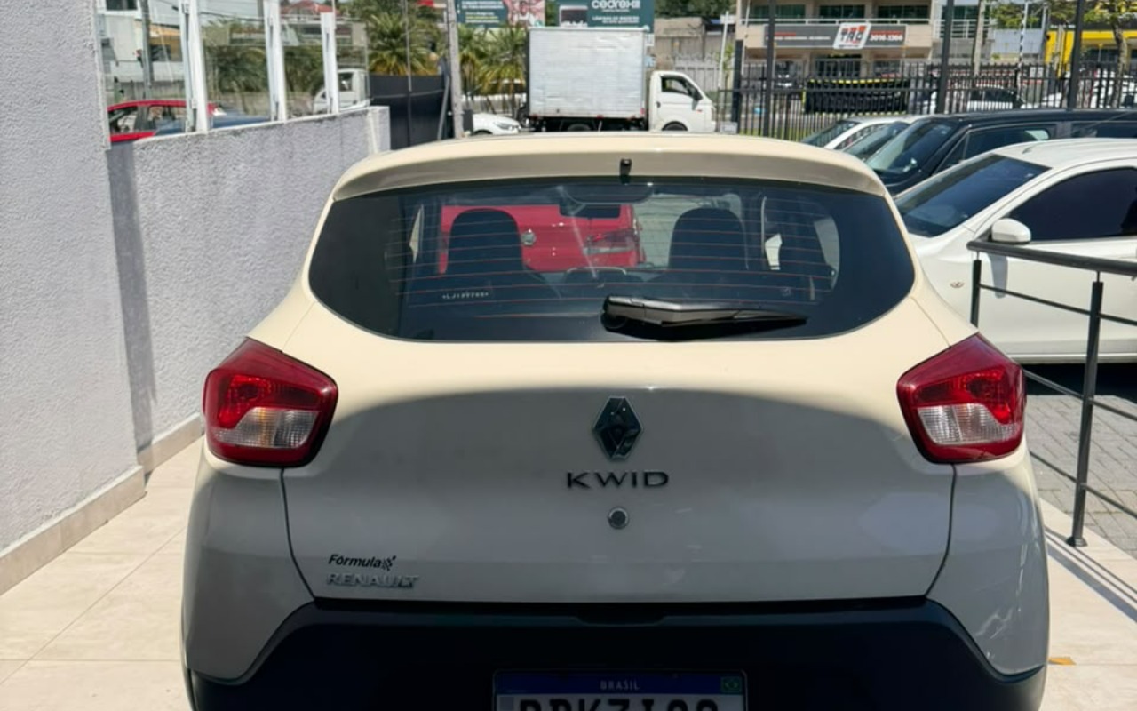 imagem-https://www.socarrao.com.br/sc-vehicle-images-prod/4342293/1791899462749-V2hhdHNBcHAgSW1hZ2UgMjAyNi0xMC0wOCBhdCAxMS4wNC4yOSAoMikuanBlZw.jpeg