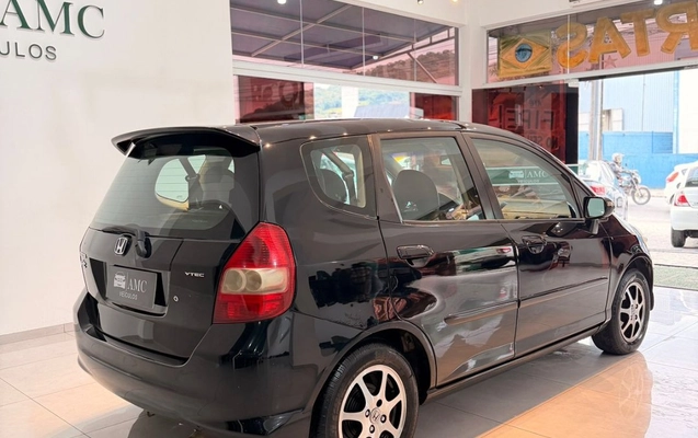 imagem-https://www.socarrao.com.br/sc-vehicle-images-prod/4342392/1791900057249-f22e429147404ae89678ea08632f87af_1791899825043.jpg