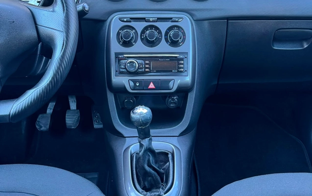 imagem-https://www.socarrao.com.br/sc-vehicle-images-prod/4342412/1791900433137-2c956397-c9d7-466b-a9e5-a3dde528a41c.jpg