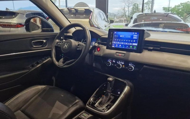 imagem-https://www.socarrao.com.br/sc-vehicle-images-prod/4342466/1792585613897-8543073_23_B_1d2782e785.jpeg