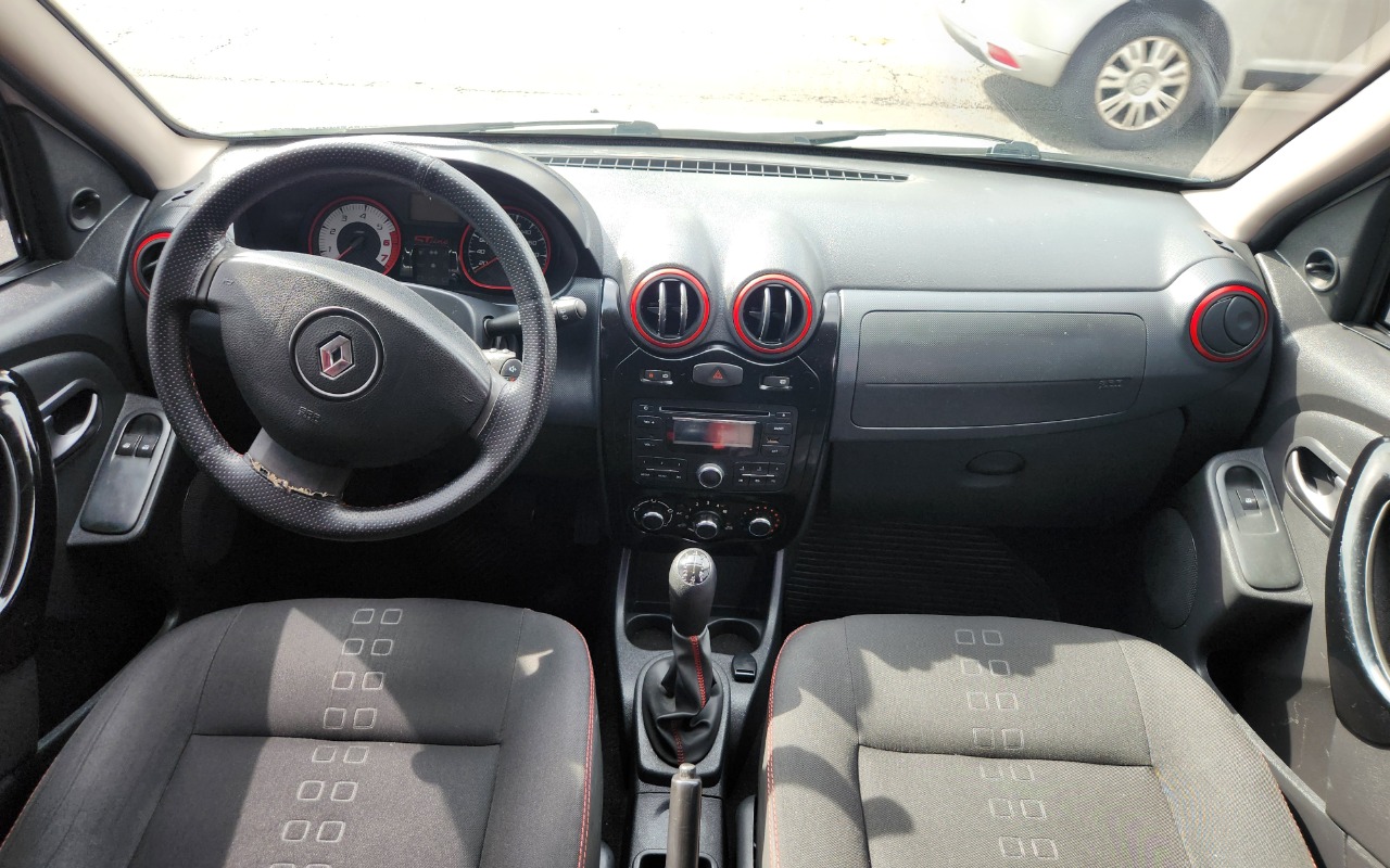 imagem-https://www.socarrao.com.br/sc-vehicle-images-prod/4342569/1791901441162-MjAyNjEwMTNfMDkxMDEyLmpwZw.jpg
