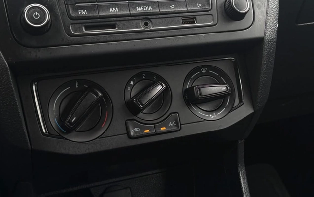 imagem-https://www.socarrao.com.br/sc-vehicle-images-prod/4342572/1791901457455-V2hhdHNBcHAgSW1hZ2UgMjAyNi0xMC0xMCBhdCAxMS41Ni4yMyAoMykuanBlZw.jpeg