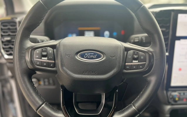 imagem-https://www.socarrao.com.br/sc-vehicle-images-prod/4342574/1791901479007-MDc3YjIzNDctZGZiMi00Y2Y4LWI2NjMtOWVhOWUwNWFlYzQ4LmpwZw.jpg