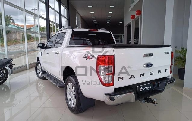 imagem-https://www.socarrao.com.br/sc-vehicle-images-prod/4342658/1791902151492-8be56bed31ae456fb1a4ecfd7208addf_1791899752403.jpg
