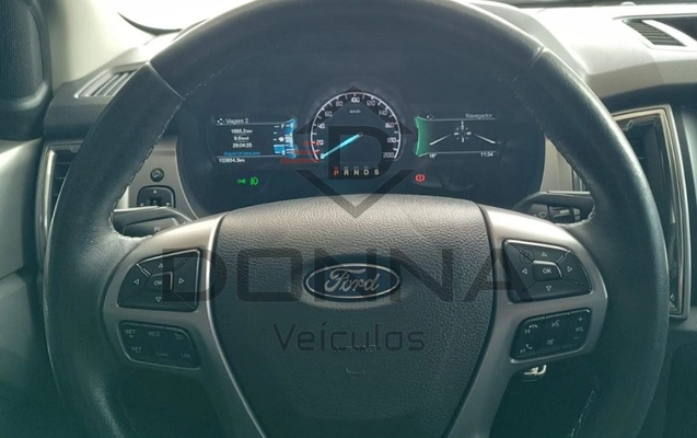 imagem-https://www.socarrao.com.br/sc-vehicle-images-prod/4342658/1791902151503-c5fb58353d6c438d9e6aa41652d9fe08_1791899752433.jpg