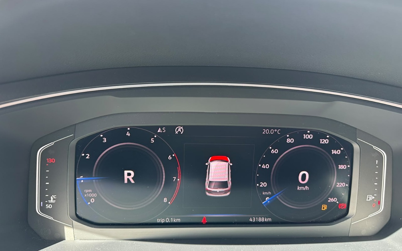 imagem-https://www.socarrao.com.br/sc-vehicle-images-prod/4342678/1791902167068-V2hhdHNBcHAgSW1hZ2UgMjAyNi0xMC0xMyBhdCAxMS4wMi41NiAoMykuanBlZw.jpeg