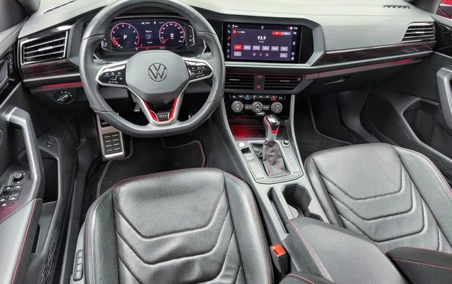 imagem-https://www.socarrao.com.br/sc-vehicle-images-prod/4342715/1791902209049-8564932_15_B_db80bb1d30.jpeg