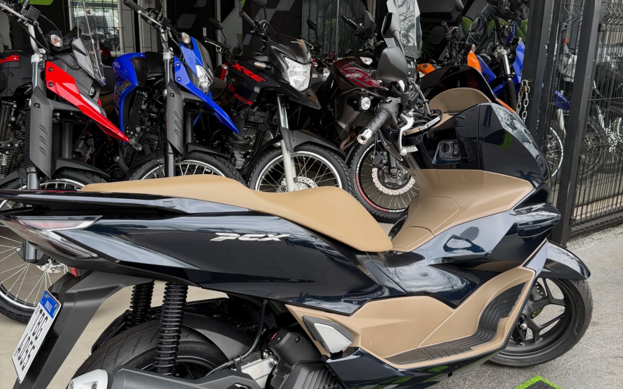 imagem-https://www.socarrao.com.br/sc-vehicle-images-prod/4342849/1791902616545-ODQ0OTE3Nzg4XzE4MTI3NjUyOTgzODQyMjQ4XzI1MjYxOTk2MjQ1NDAzNzUzNjJfbi5qcGc.jpg