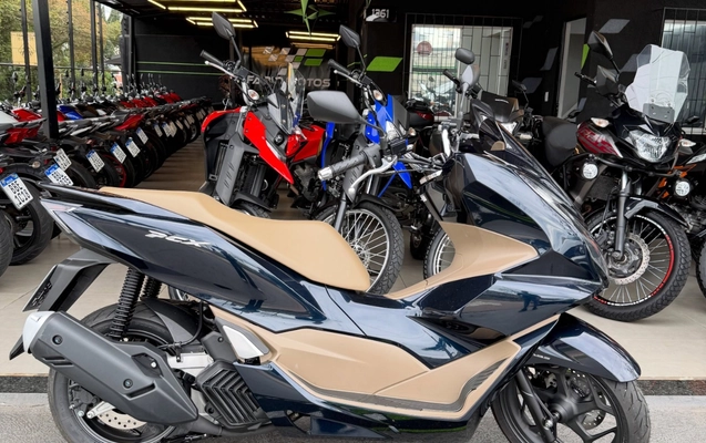 imagem-https://www.socarrao.com.br/sc-vehicle-images-prod/4342849/1791902616840-ODQzMzUzMTE3XzE4MTI3NjUyOTQ3ODQyMjQ4XzUyOTYyMTc0ODEyODQ4NzcxMDlfbi5qcGc.jpg