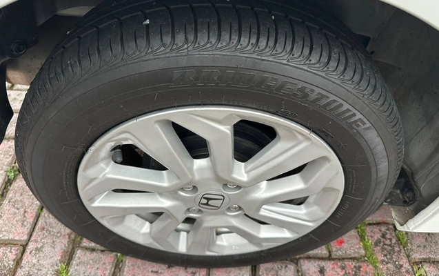 imagem-https://www.socarrao.com.br/sc-vehicle-images-prod/4342856/1791902643934-V2hhdHNBcHAgSW1hZ2UgMjAyNi0xMC0wMSBhdCAxNy41OC41MC5qcGVn.jpeg