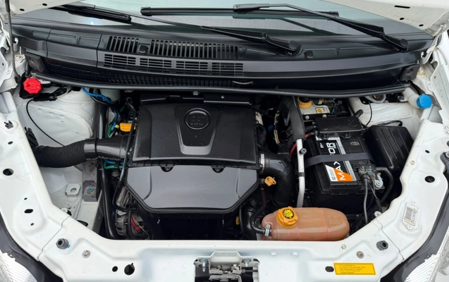 imagem-https://www.socarrao.com.br/sc-vehicle-images-prod/4342884/1791902688615-V2hhdHNBcHAgSW1hZ2UgMjAyNi0xMC0xMyBhdCAxMS4yNC4zOCAoNCkuanBlZw.jpeg