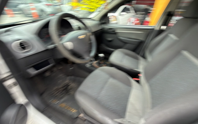imagem-https://www.socarrao.com.br/sc-vehicle-images-prod/4343032/1791903035915-88344796-dfef-4ffa-b69f-aa4a3e6c20f1.jpg