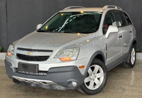 Chevrolet Captiva 2012 Prata — foto 1 de 3