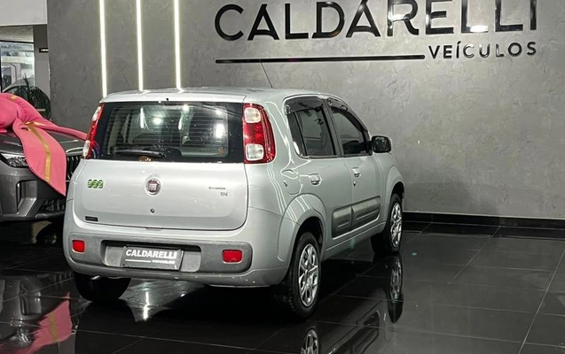 imagem-https://www.socarrao.com.br/sc-vehicle-images-prod/4343308/1792602009742-8560377_0_B_8e4b867edb.jpeg