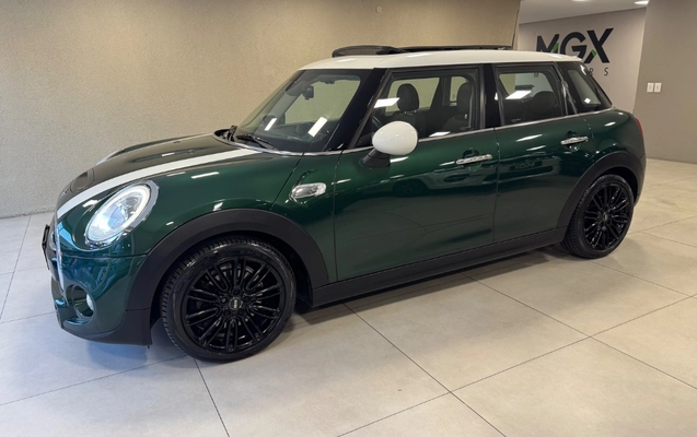 imagem-https://www.socarrao.com.br/sc-vehicle-images-prod/4343331/1791903801163-gb-777e9f4.heic
