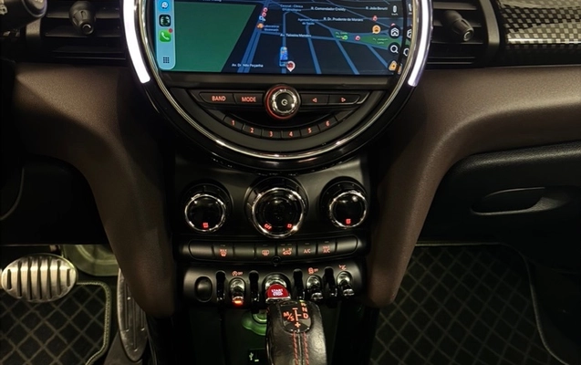 imagem-https://www.socarrao.com.br/sc-vehicle-images-prod/4343331/1791903801174-gb-a844cdb.jpeg
