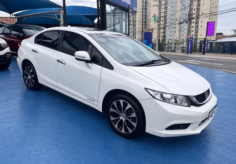 Honda Civic 2016 Branco — foto 1 de 3