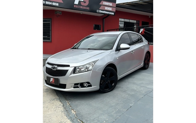 imagem-https://www.socarrao.com.br/sc-vehicle-images-prod/4343354/1791904052300-2_120657.jpg