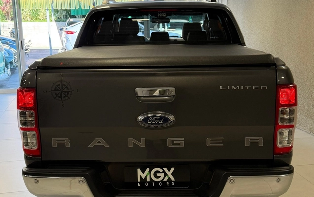 imagem-https://www.socarrao.com.br/sc-vehicle-images-prod/4343364/1791904160925-gb-a5198b2.jpeg